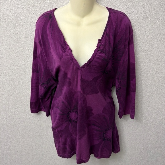 St. John's Bay Women's  Purple Floral Top - Picture 2 of 4